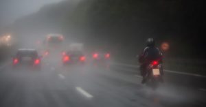 8 Ways to Keep Your Motorcycle Helmet Visor Dry and Rain Free