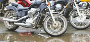 7 Tips for Riding Motorcycles in the Rain